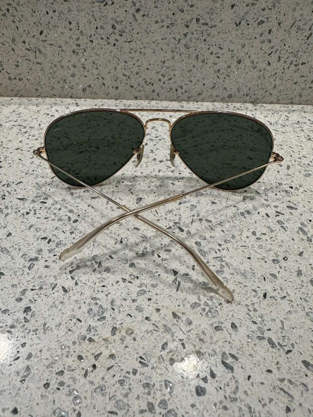 Ray-Ban Classic Aviator in Polished Arista Gold